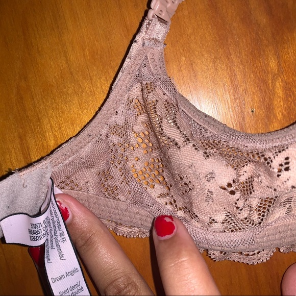 Victoria's Secret Bra (36D) - Picture 3 of 4